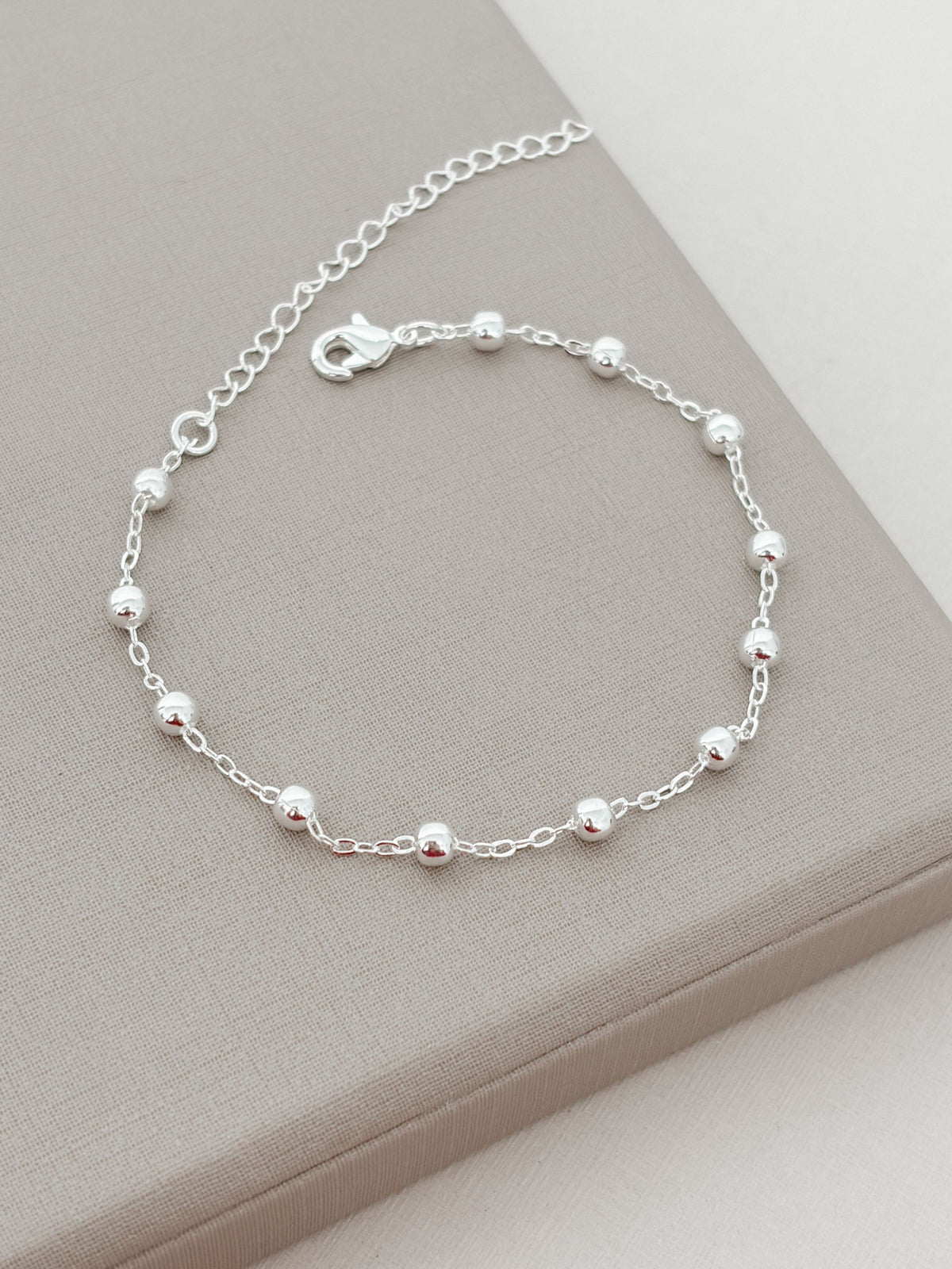 Pulseira de Bolinha banhada a prata - Use Luxy - foto 2